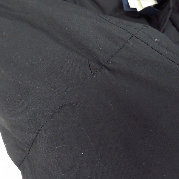 実際に弊社で買取させて頂いたARMANI JEANS/アルマーニ ジーンズ 胸ロゴ刺繍 フェザー混ダウンジャケット 46の画像 5枚目