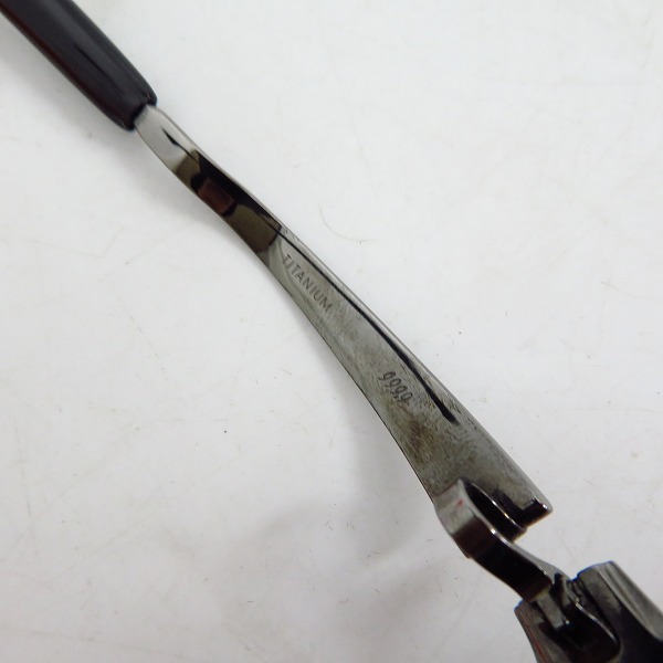 実際に弊社で買取させて頂いた999.9/フォーナインズ チタンメタルフレーム メガネ/眼鏡 S-592Tの画像 5枚目