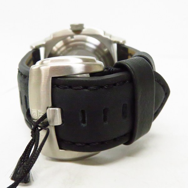 実際に弊社で買取させて頂いたLUMINOX/ルミノックス P-38 Lightning SERIES 9421/クオーツの画像 2枚目