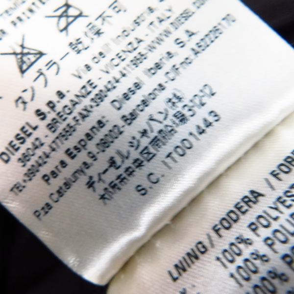 実際に弊社で買取させて頂いたDIESEL BLACK GOLD/ディーゼルブラックゴールド スタッズ レザー シングルライダース ジャケット/ブラック 48の画像 6枚目