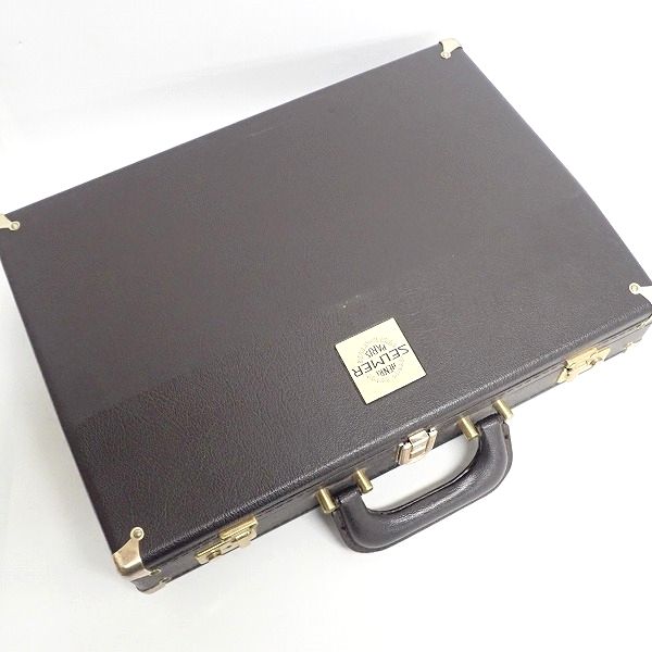 実際に弊社で買取させて頂いたH. Selmer/セルマー Series 10S クラリネット ハードケース付きの画像 9枚目