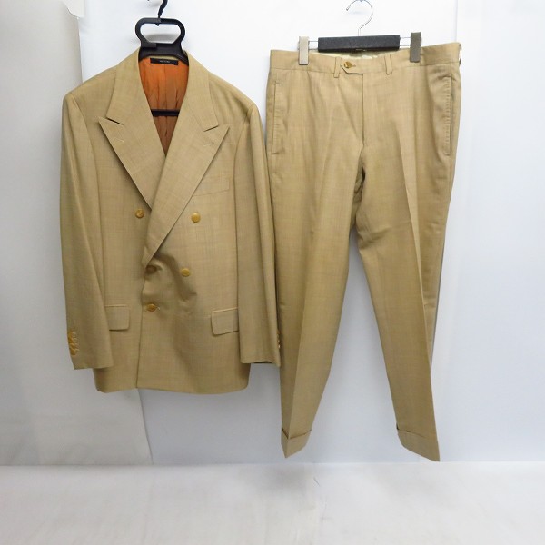 実際に弊社で買取させて頂いたHUGO BOSS/ヒューゴボス スーツ セットアップ 3B イタリア製/48