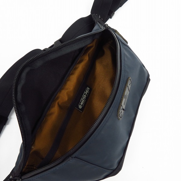 実際に弊社で買取させて頂いたmaster-piece/マスターピース SLICK ウエストバッグ/ボディバッグ 55551の画像 3枚目