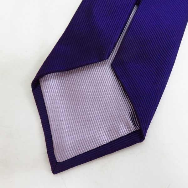 実際に弊社で買取させて頂いたBVLGARI/ブルガリ シルク 100％ ネクタイの画像 2枚目