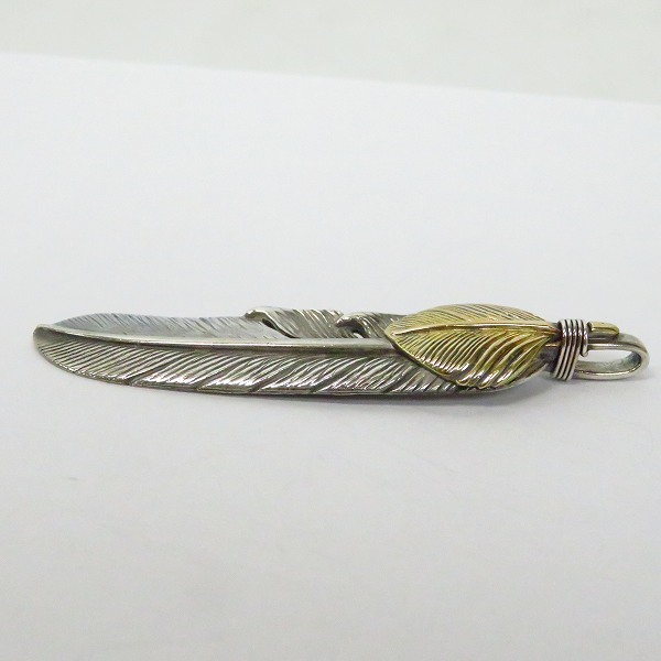 実際に弊社で買取させて頂いたTADY&KING/タディ＆キング 特大/LL K18/上金ハート SVフェザー ペンダント 左向きの画像 4枚目