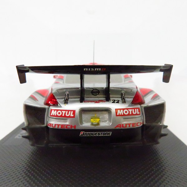 実際に弊社で買取させて頂いた【未開封】EBBRO/エブロ MOTUL AUTECH Z SuperGT 2006 No.22 1/43スケール ミニカーの画像 3枚目