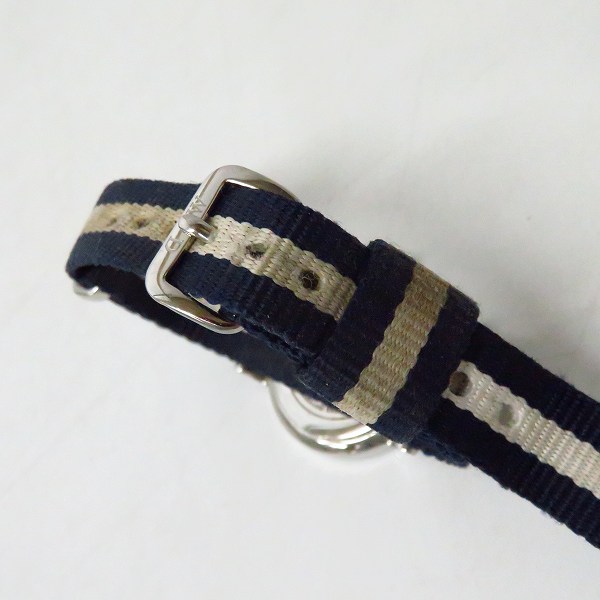 実際に弊社で買取させて頂いたDaniel Wellington/ダニエルウェリントン  クォーツ腕時計 変えベルト付き 【動作未確認】の画像 2枚目