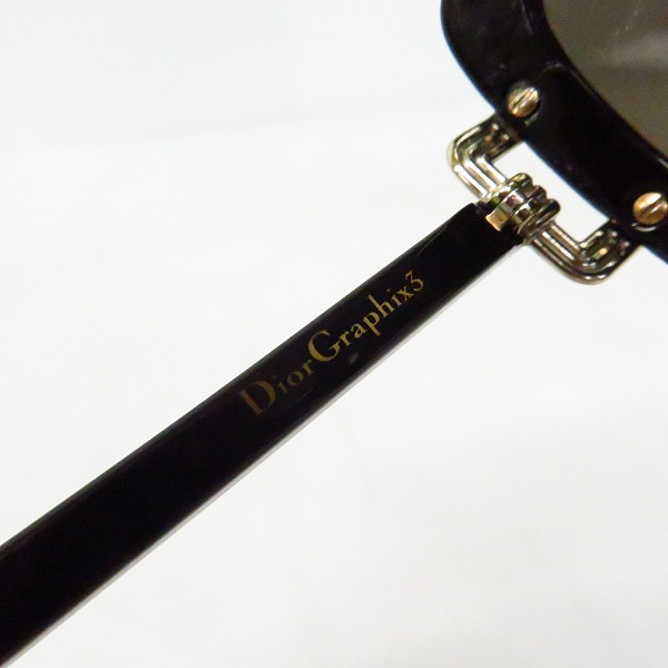 実際に弊社で買取させて頂いたChristian Dior/クリスチャンディオール Graphix 3 サングラス/アイウェア 5C7HA の画像 5枚目