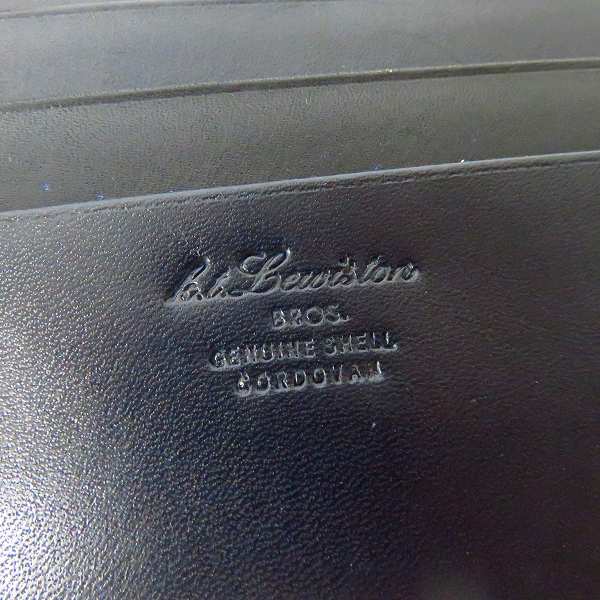 実際に弊社で買取させて頂いたBARNEYS NEWYORK/バーニーズニューヨーク コードバン 二つ折り財布の画像 4枚目