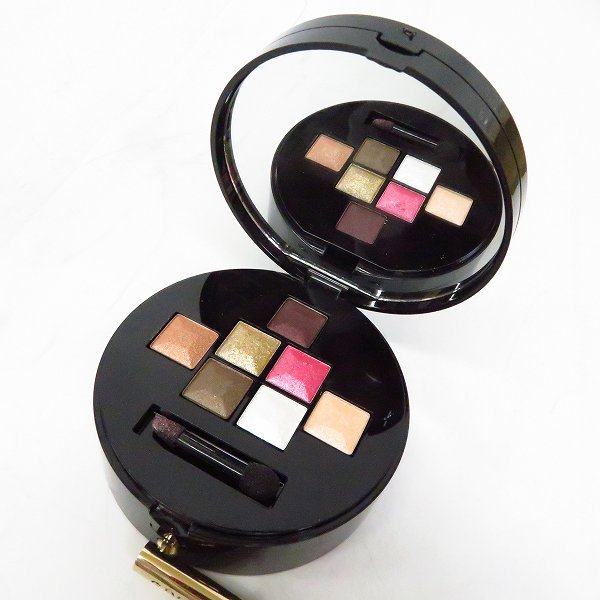 実際に弊社で買取させて頂いたGIVENCHY/ジバンシー  クリスマスコフレ 2018 ゴールド・グラマー・パレットの画像 2枚目