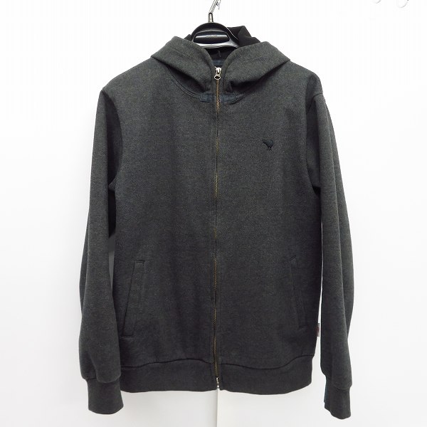 実際に弊社で買取させて頂いたCANTERBURY OF NEW ZEALAND/カンタベリーオブニュージーランド フード付きコットンジャケット/XL