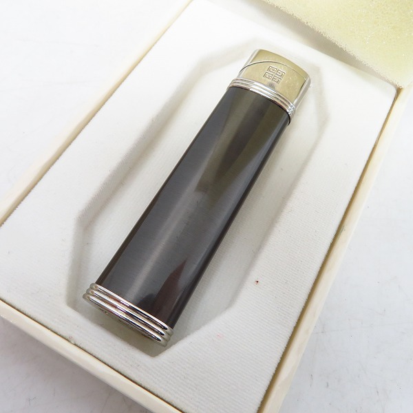 実際に弊社で買取させて頂いたGIVENCHY/ジバンシー ガスライター G35 -F001-  S サテン