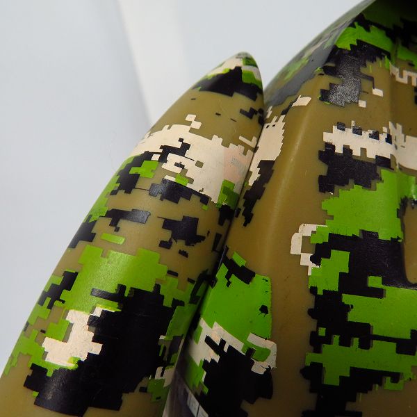 実際に弊社で買取させて頂いたFUTURA LABORATORIES/フューチュラ ラボラトリーズ フィギュア カモフラ柄の画像 3枚目