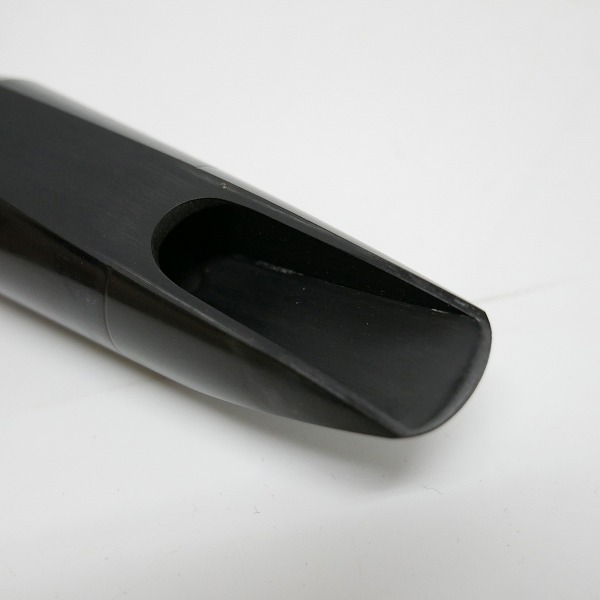 実際に弊社で買取させて頂いたH.SELMER/セルマー S90 180 テナーサックス用 マウスピース リガチャー/キャップ付きの画像 4枚目
