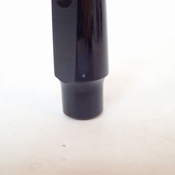 実際に弊社で買取させて頂いたYANAGISAWA/ヤナギサワ 4 アルトサックス用 マウスピース リガチャー付きの画像 3枚目