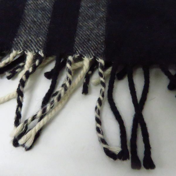 実際に弊社で買取させて頂いたBURBERRY/バーバリー チェック柄 100％ CASHMERE/カシミヤ マフラーの画像 2枚目