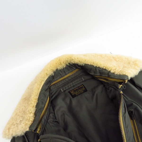 実際に弊社で買取させて頂いたMARKAWARE/マーカウェア MA-1 フライトジャケット A11C-07BL01C/3の画像 4枚目