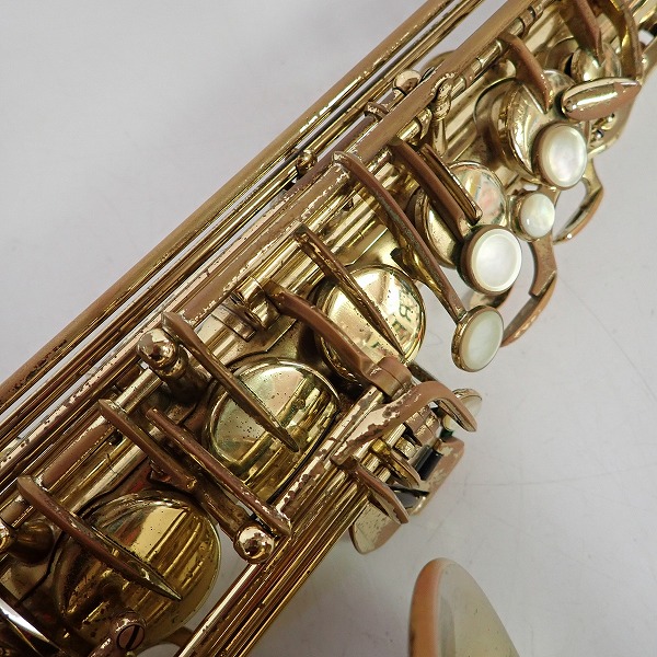 実際に弊社で買取させて頂いた★【難有り】Selmer/セルマー SUPER ACTION/SA80 SERIE Ⅱ/シリーズ2 アルトサックス 彫刻なし 50万台 ハードケース付きの画像 7枚目