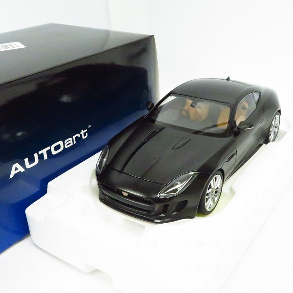 実際に弊社で買取させて頂いたAUTOart/オートアート 1/18 JUGUAR/ジャガー F-TYPE 2015 R COUPE マットブラック 73652