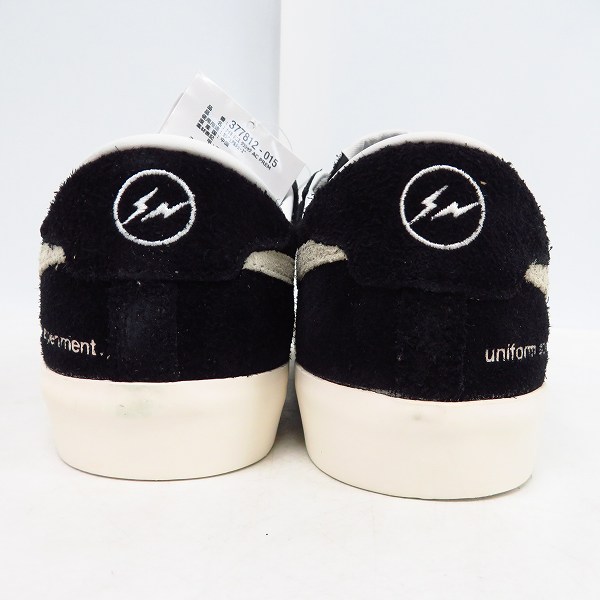 実際に弊社で買取させて頂いた【未使用】NIKE×uniform experiment テニスクラシックAC ND/377812-015/27.5の画像 1枚目