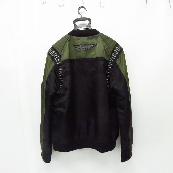 実際に弊社で買取させて頂いたHARLEY-DAVIDSON/ハーレーダビッドソン カラーブロック ボンバージャケット 98583-17VM Lの画像 1枚目