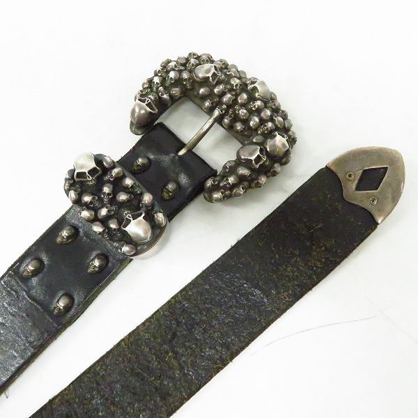 実際に弊社で買取させて頂いたSTANLEY GUESS/スタンリーゲス 1ピースレザーベルトw/マルチスカルバックル ロゴプレートセットの画像 1枚目