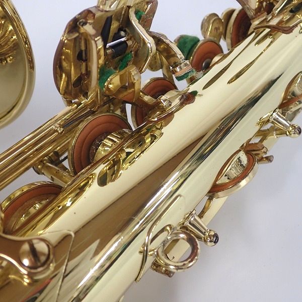 実際に弊社で買取させて頂いた★SELMER/セルマー アルトサックス SA80/Super Action 80 SERIE Ⅱ/シリーズ2 彫刻有り 63万台 ハードケース付の画像 6枚目