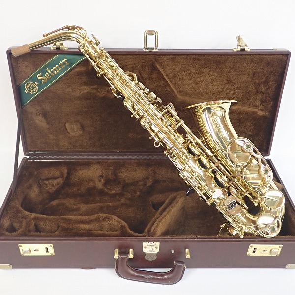 実際に弊社で買取させて頂いた★SELMER/セルマー アルトサックス SA80/Super Action 80 SERIE Ⅱ/シリーズ2 彫刻有り 63万台 ハードケース付