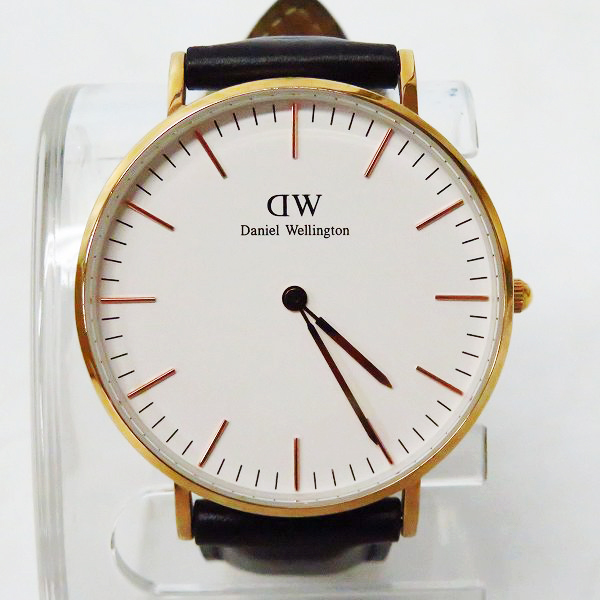 実際に弊社で買取させて頂いたDaniel Wellington/ダニエルウェリントン レザーベルト クォーツ/ウォッチ/腕時計