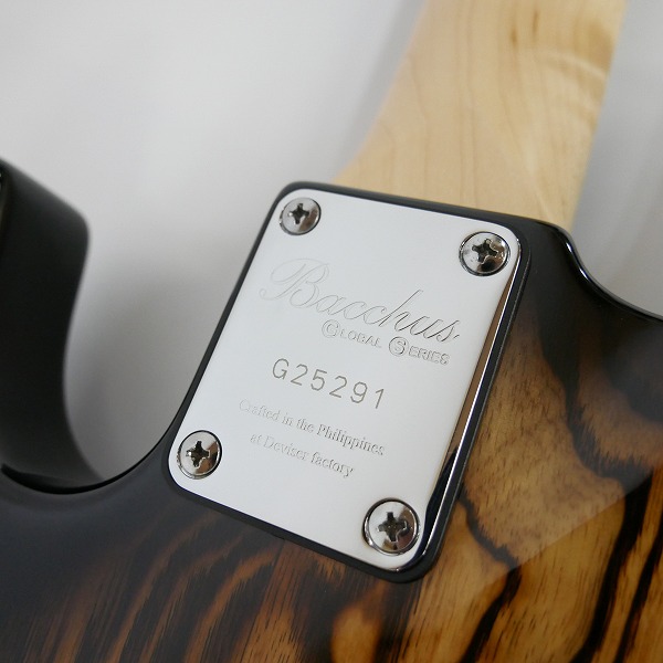 実際に弊社で買取させて頂いた★Bacchus/バッカス Global Series WL-434 TRL/M BK-B-BN エレキベース ソフトケース付きの画像 8枚目