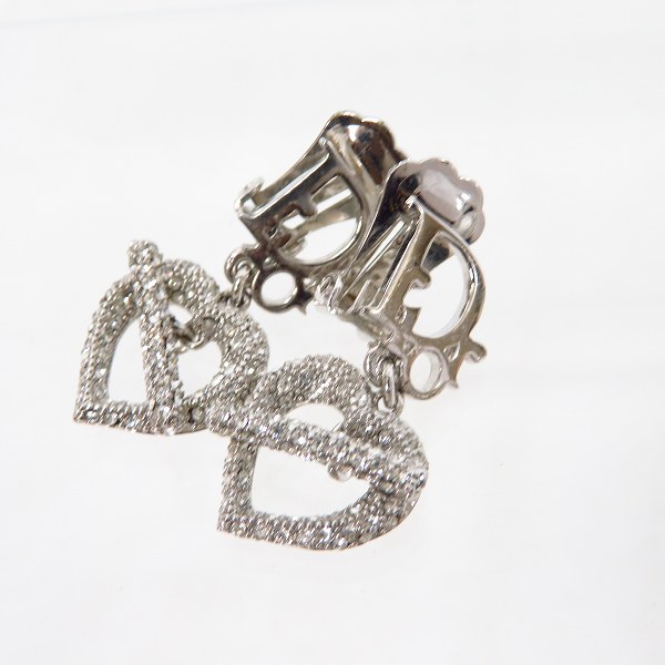 実際に弊社で買取させて頂いたChristian Dior/クリスチャンディオール ロゴ バタフライ ドロップ/ハート イヤリング 2点セットの画像 1枚目