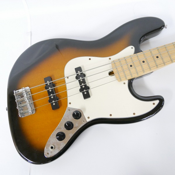 実際に弊社で買取させて頂いた★Bacchus/バッカス UNIVERSE SERIES ジャズベースタイプ エレキベース サンバーストの画像 4枚目