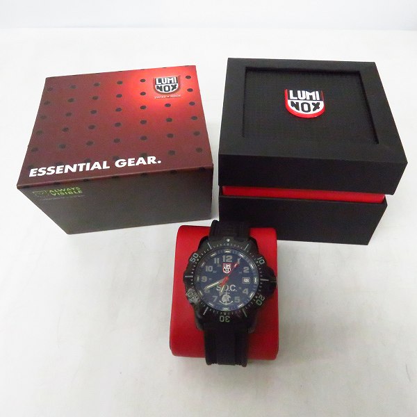実際に弊社で買取させて頂いたLUMINOX/ルミノックス SEASERIES SPECIAL OPERATIONS CHALLENGE 4220 SERIES 時計/ウォッチの画像 6枚目