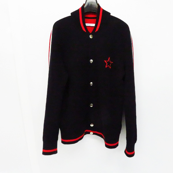 実際に弊社で買取させて頂いたGIVENCHY/ジバンシー 18SS スターパッチ ロゴ刺繍 ニット ボンバージャケット/スタジャン BM000J4Y0B/M