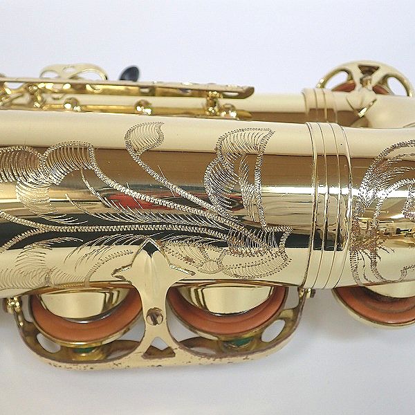 実際に弊社で買取させて頂いた★SELMER/セルマー アルトサックス SA80/Super Action 80 SERIE Ⅱ/シリーズ2 彫刻有り 63万台 ハードケース付の画像 5枚目