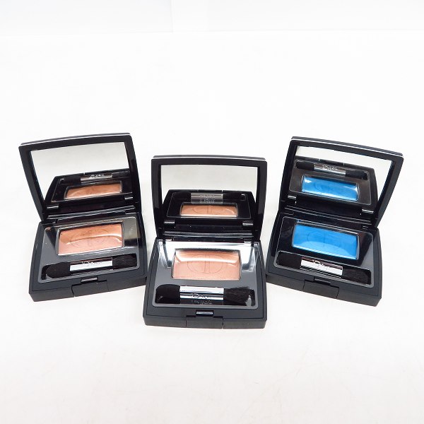 実際に弊社で買取させて頂いたChristian Dior/クリスチャンディオール ディオールショウ モノ アイシャドウ 573/260/2g 3点セット