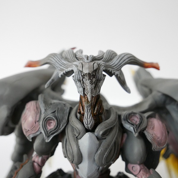 実際に弊社で買取させて頂いたコトブキヤ ファイナルファンタジー VII アドベントチルドレン/FF7 AC バハムート 震 フィギュア 本体のみの画像 1枚目