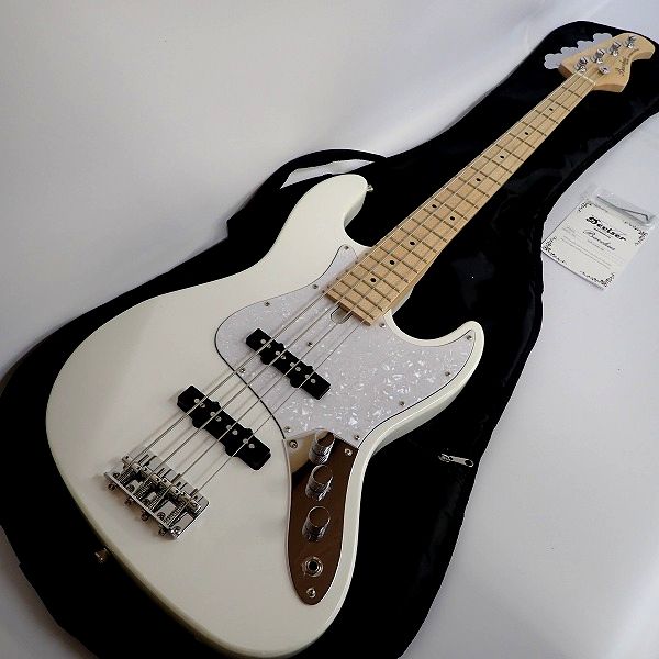 実際に弊社で買取させて頂いた★【美品】Bacchus/バッカス Universe WJB-330M SW ジャズベースType ソフトケース付