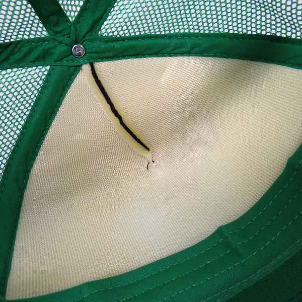 実際に弊社で買取させて頂いたINDEPENDENT/インディペンデント メッシュキャップ ホワイト×ブラック/ブラック×グリーン/ブラック×レッド 3点セットの画像 3枚目