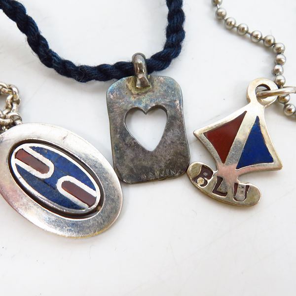 実際に弊社で買取させて頂いたハリウッドランチマーケット/ハリラン/ブルーブルー/ガイジンメイド ネックレス/ブレスレット/ピンバッジ他 7点セットの画像 3枚目