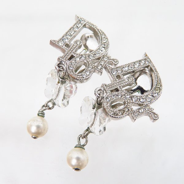 実際に弊社で買取させて頂いたChristian Dior/クリスチャンディオール ロゴ バタフライ ドロップ/ハート イヤリング 2点セットの画像 2枚目