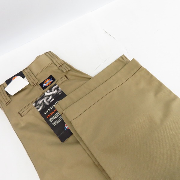 実際に弊社で買取させて頂いた【未使用】Dickies/ディッキーズ カーゴパンツ ベージュ D-1865/76の画像 6枚目