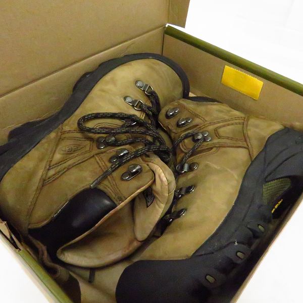 実際に弊社で買取させて頂いたKEEN/キーン PYRENEES 5227-BISN Bison トレッキング シューズ  カーキベージュ 25.5の画像 8枚目