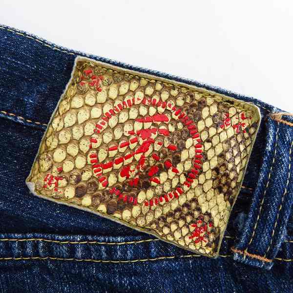 実際に弊社で買取させて頂いたSUGAR CANE/シュガーケーン 沖縄琉球藍/蛇革パッチ デニムパンツ SC40301A-011の画像 2枚目