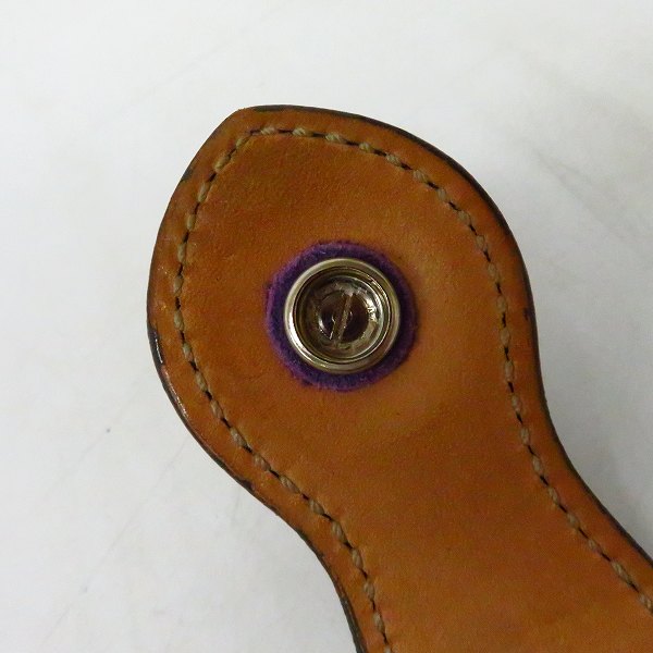 実際に弊社で買取させて頂いたFUNNY/ファニー エレファント/象革 長財布/ループキーホルダー 2点セットの画像 4枚目