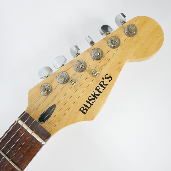 実際に弊社で買取させて頂いた★BUSKER'S/バスカーズ ストラトタイプ エレキギター ホワイトの画像 1枚目