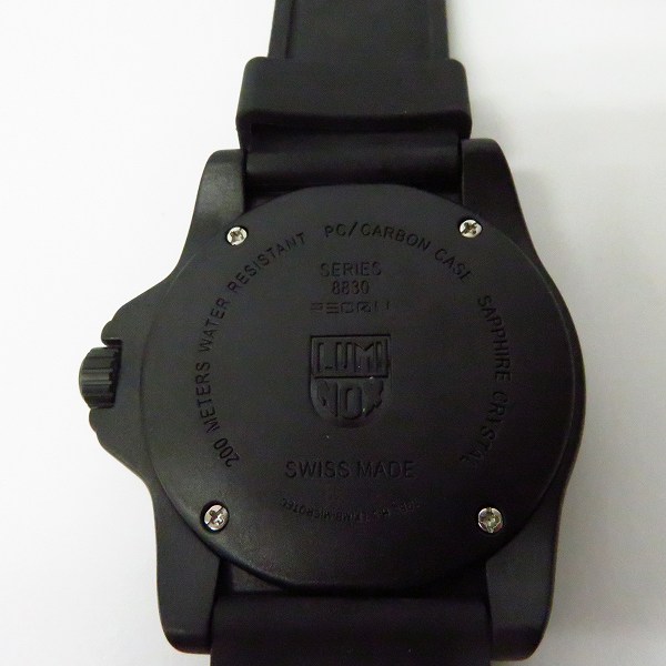 実際に弊社で買取させて頂いたLUMINOX/ルミノックス 限定品 RED HAND SERIES/Ref.8831 RH ウォッチ/腕時計の画像 3枚目