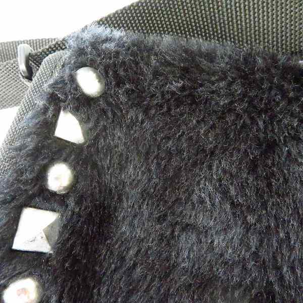実際に弊社で買取させて頂いたManhattan Portage/マンハッタンポーテージ 黒ファー鋲打ち メッセンジャーバッグ の画像 5枚目