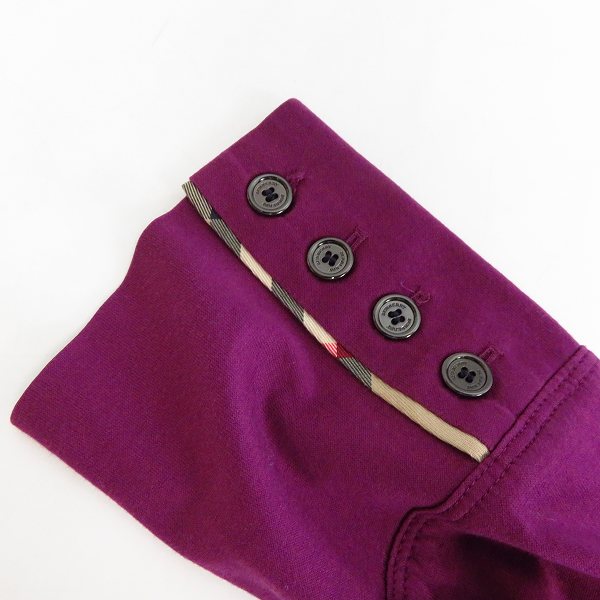 実際に弊社で買取させて頂いたBURBERRY LONDON/バーバリー ロンドン ホース刺繍/袖チェック柄切替 ハイネックカットソー 2の画像 5枚目