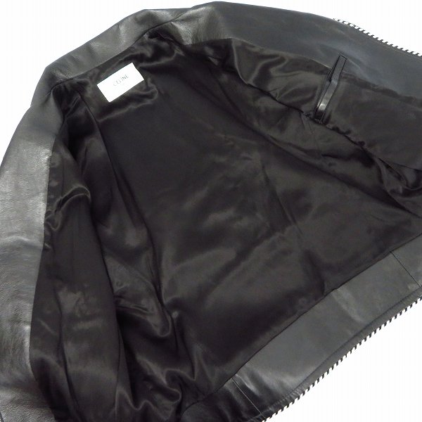実際に弊社で買取させて頂いた【JPタグ】CELINE/セリーヌ 2019AW パイピング  レザーダブルライダースジャケット 2E349599E Size：48の画像 3枚目